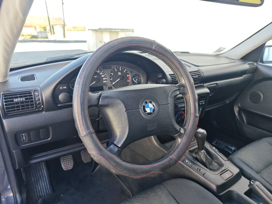 BMW 316i compact