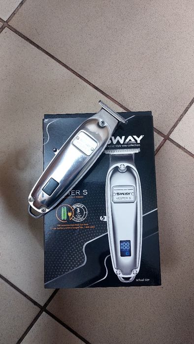 Продам оригінальний тример