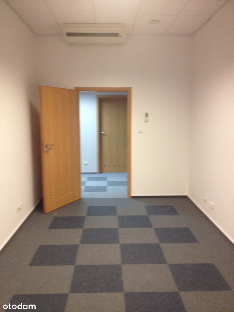 Biuro 60,50 m2 Włochy