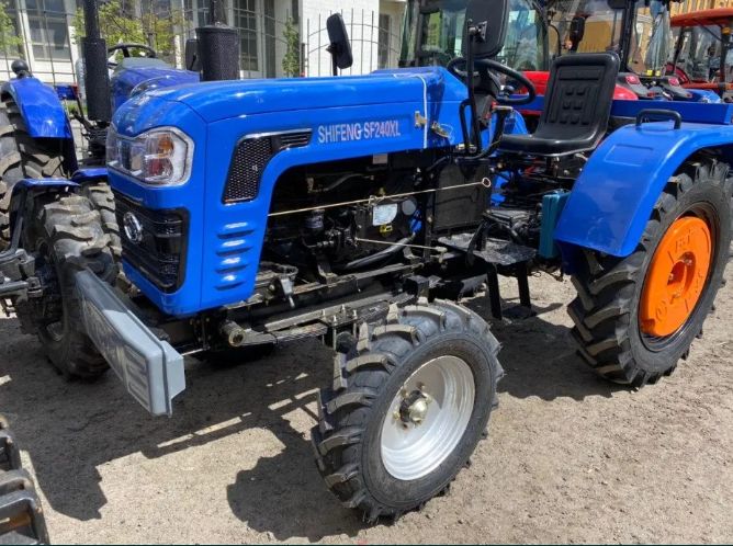 Мінітрактор Шифенг 240, 24 к.с. Трактор з валом відбору, є доставка