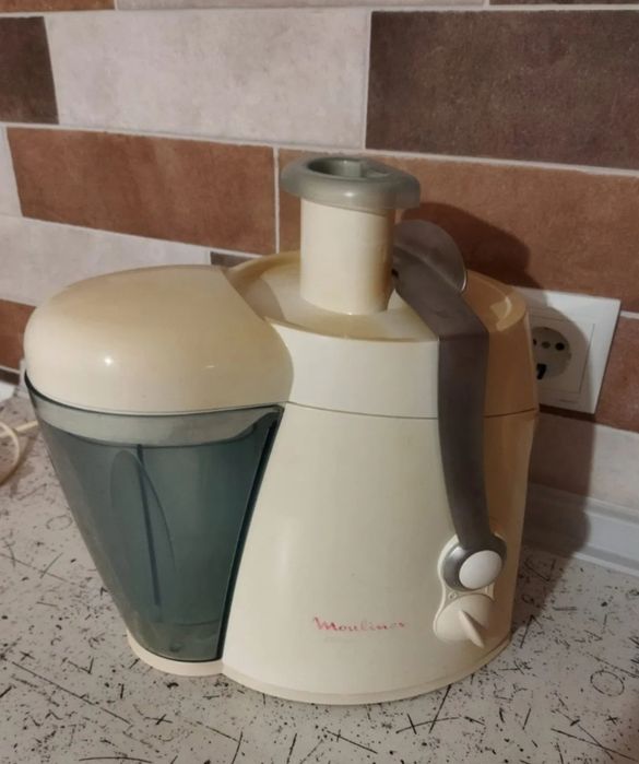 Maquina de sumos Moulinex BKA1