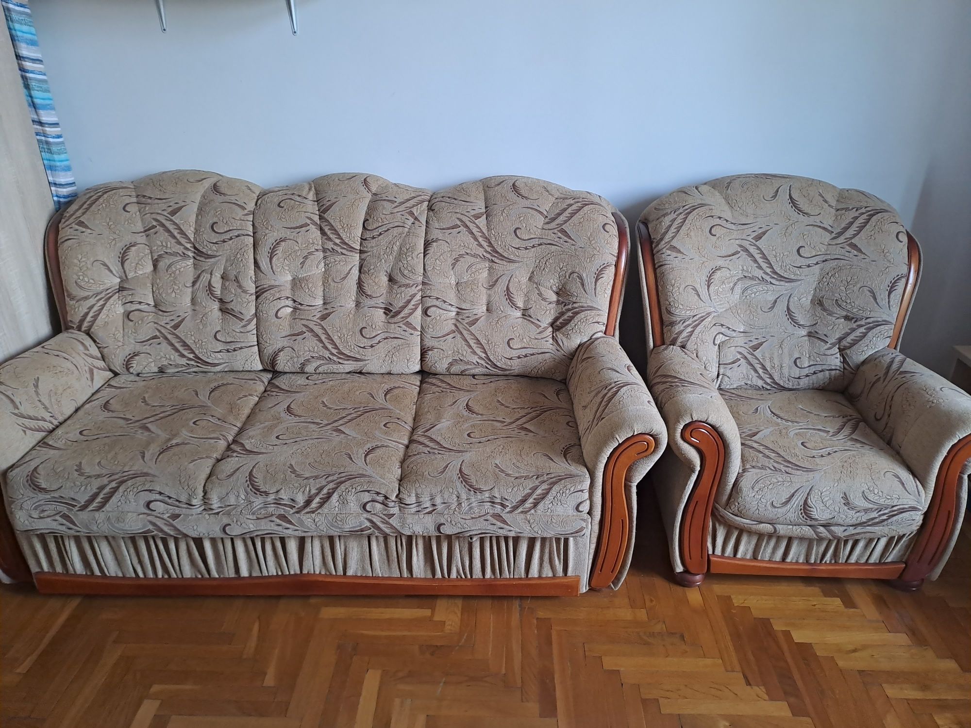 Komplet mebli, sofa + 2 fotele