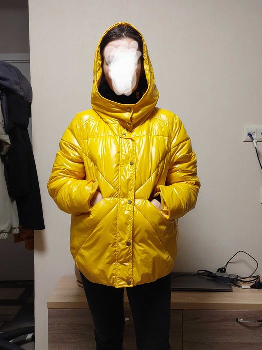 Куртка Cropp розмір XL