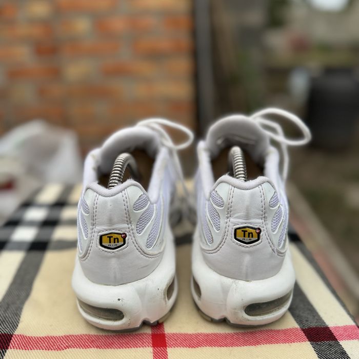 Кроссовки Nike Air Max Plus TN+ White, 40 размер, Оригинал, Кросівки