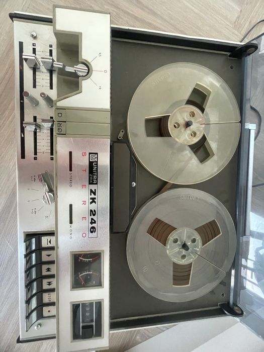 Magnetofon Unitra ZK 246