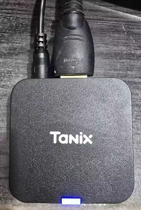 Смарт приставка TV Box Tanix TX1 Smart TV 2/16Gb ТВ Android 4K