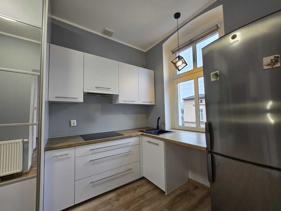 Wynajmę kawalerkę niedaleko multikina Rezerwacja