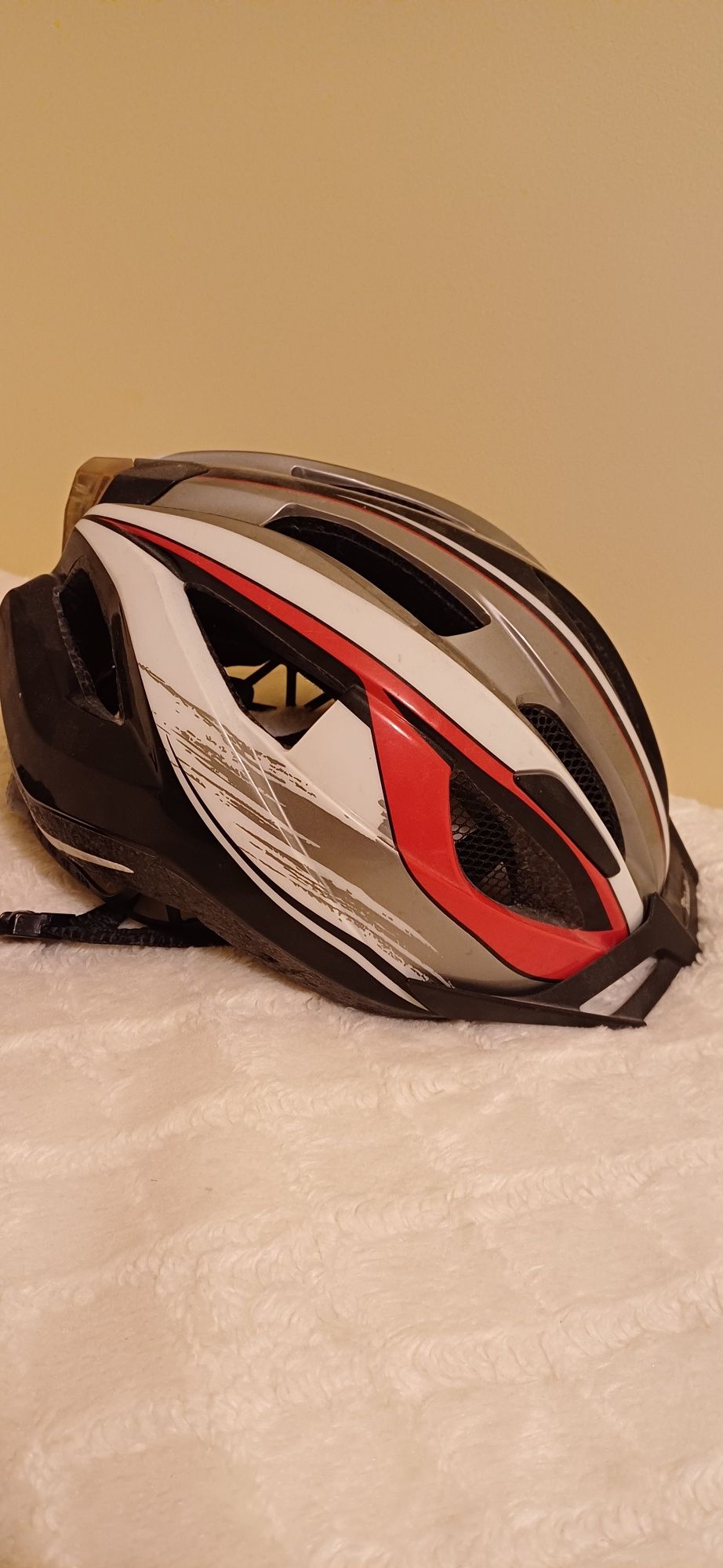 Kask dziecięcy 49-54cm, regulowany