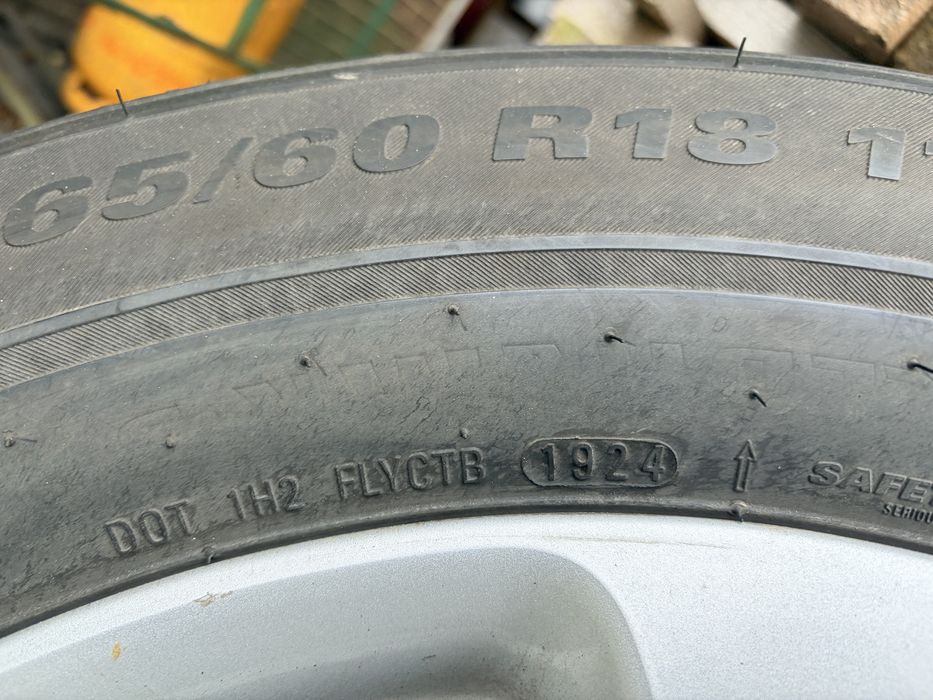 koła zimowe 18" Jeep Grand cherokee wk2. Roczne opony Kumho!!!