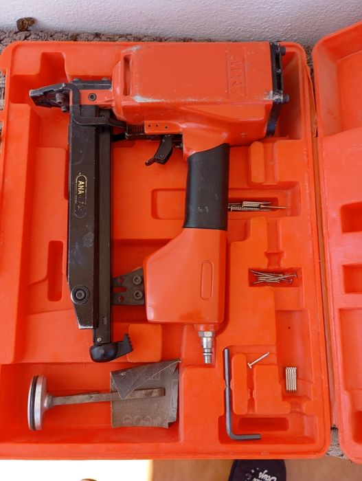 Pistola pneumática de pregos