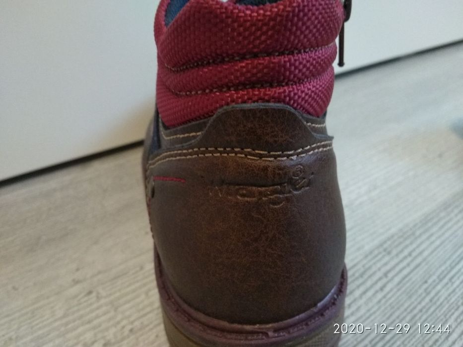 Buty Wrangler r 33 nowe! trapery