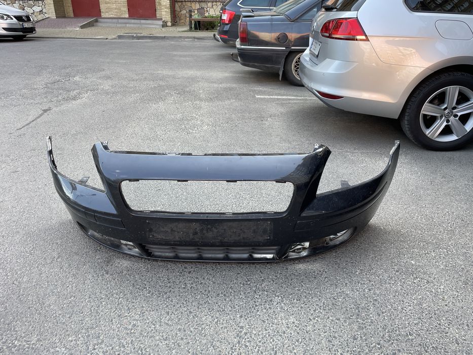 Бампер на volvo v50