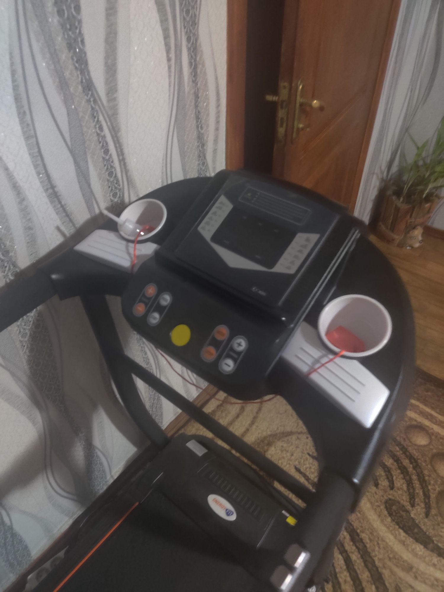 Бігова доріжка EnergyFIT 510T