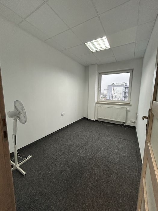 Biuro 36 m² do wynajęcia – Batalionów Chłopskich 50B, Kielce