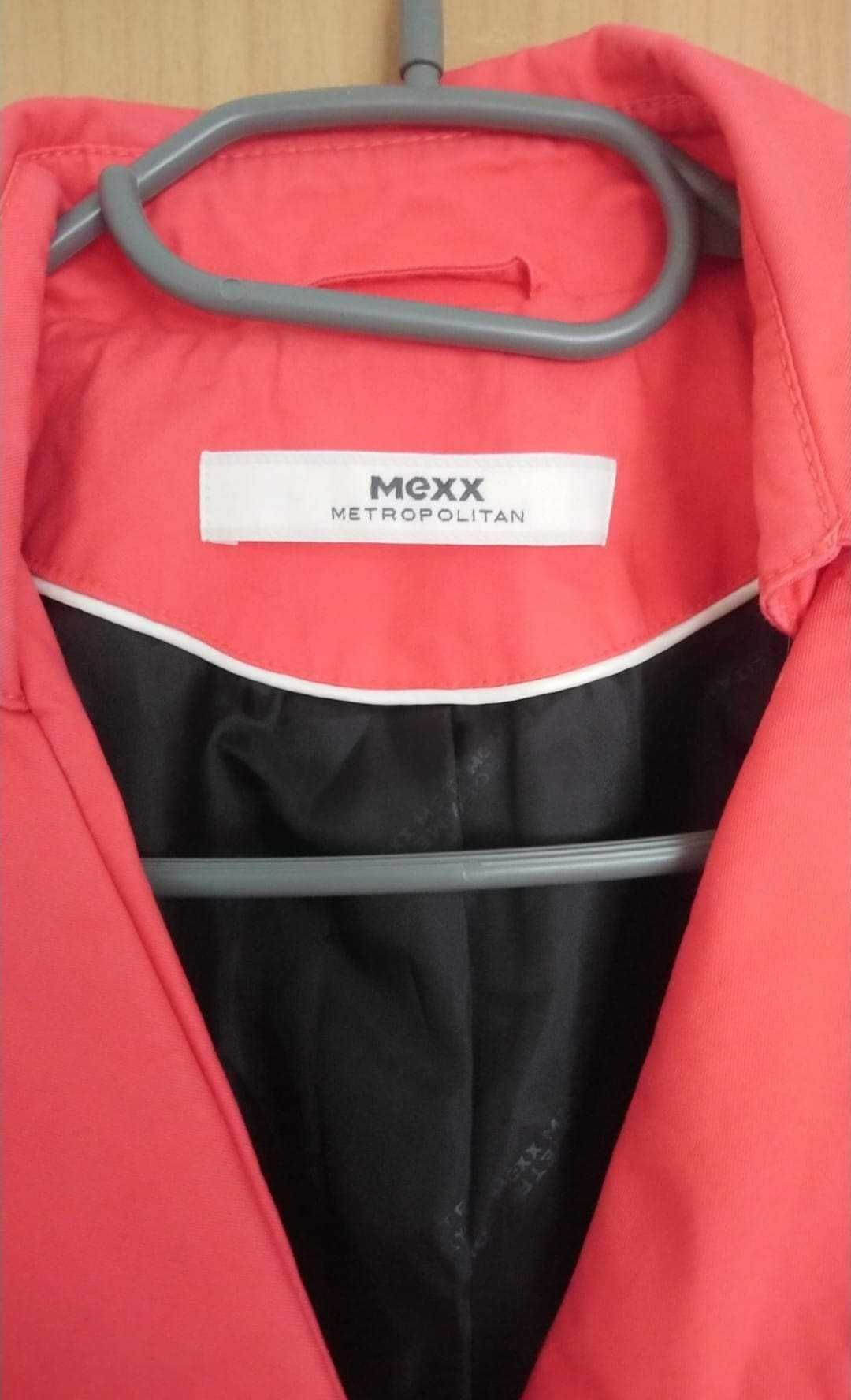 Plaszcz damski  wiosenny rozmiar 36 nowy firmy Mexx