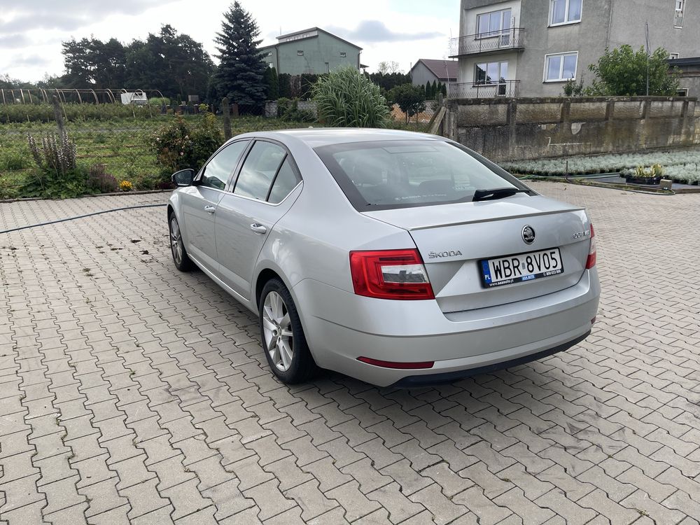 Skoda Octavia 2.0 tsi DSG STYLE