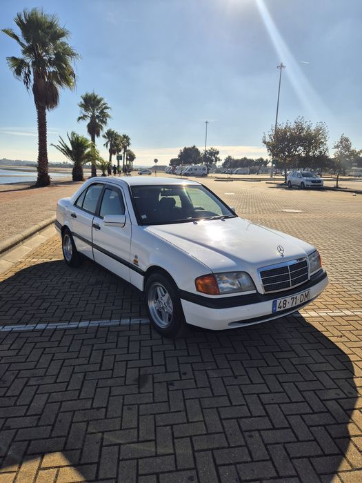 Mercedes-Benz W202 C180 - Certificado ACP Viatura Clássica com Interes