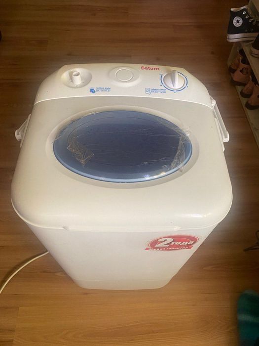 Нова пральна машина напівавтомат, нова з невеликим зовнішнім недоліком