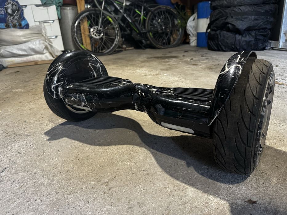 Гіроскутер з великим кліренсом