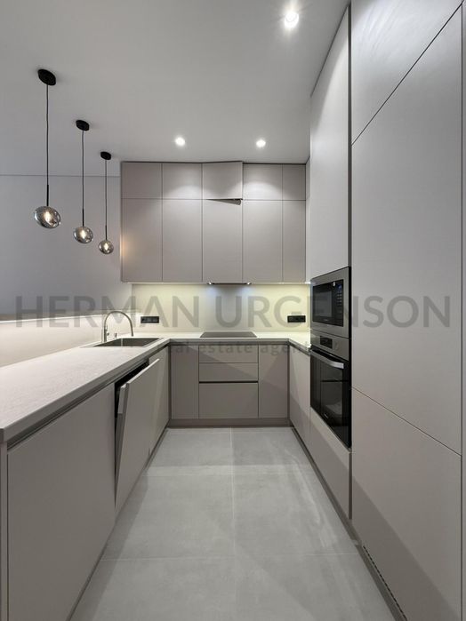 Продаж 2к квартири 64 м.кв / ЖК City Line, вул. Капушанська