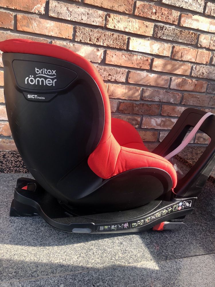 Fotelik Britax Romer dualfix m obrotowy