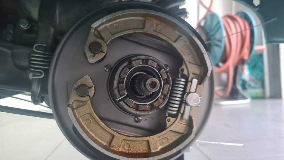 Atenção colecionadores de Vespas clássicas-Pérola para a vossa coleção
