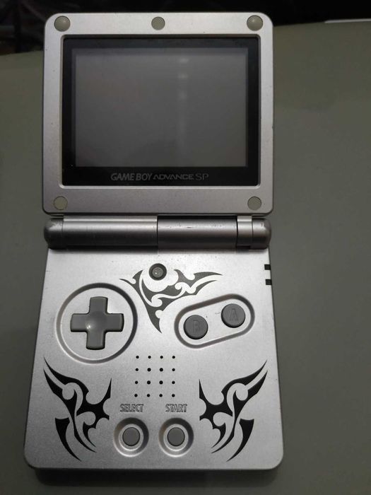 Game Boy Advance SP edição Tribal