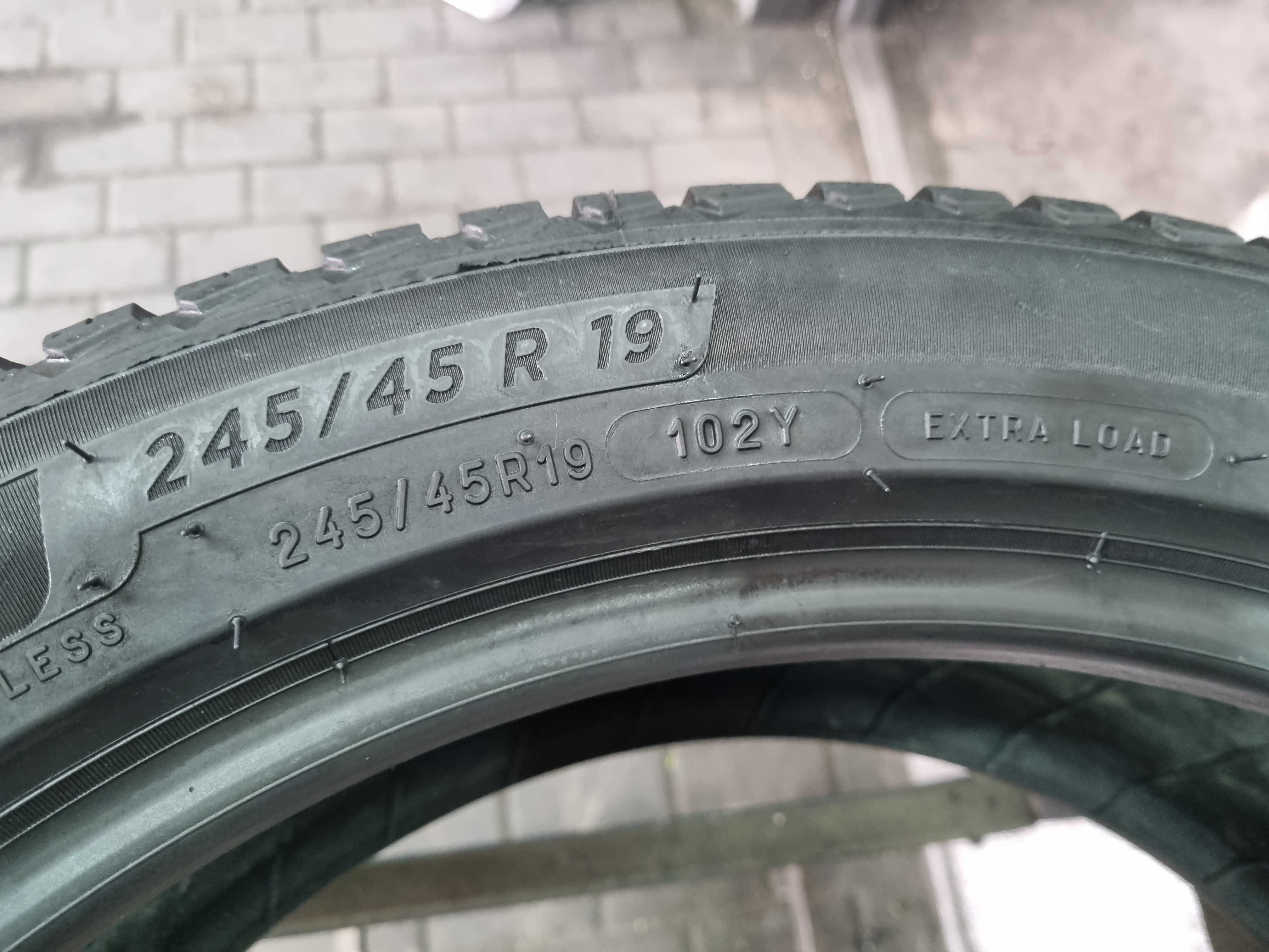 245/45/19 102Y Michelin Cross Climate 2 PARA OPON 2024