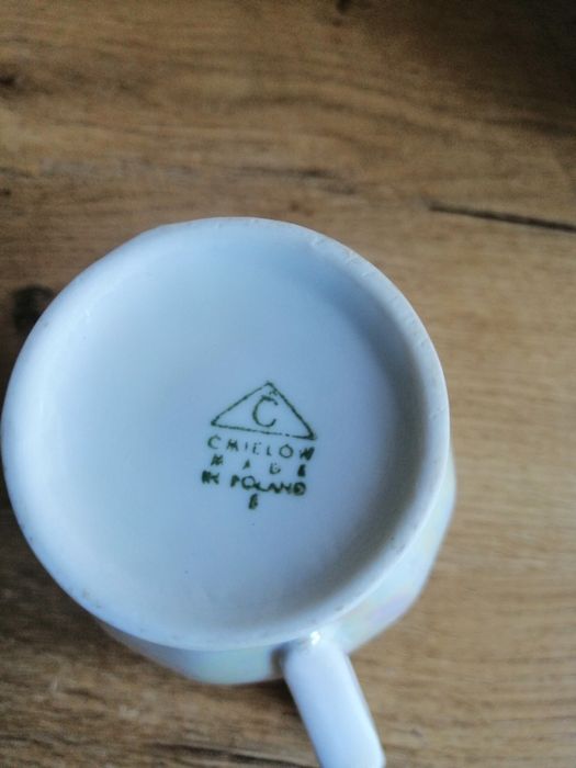 Ćmielów środek stołu