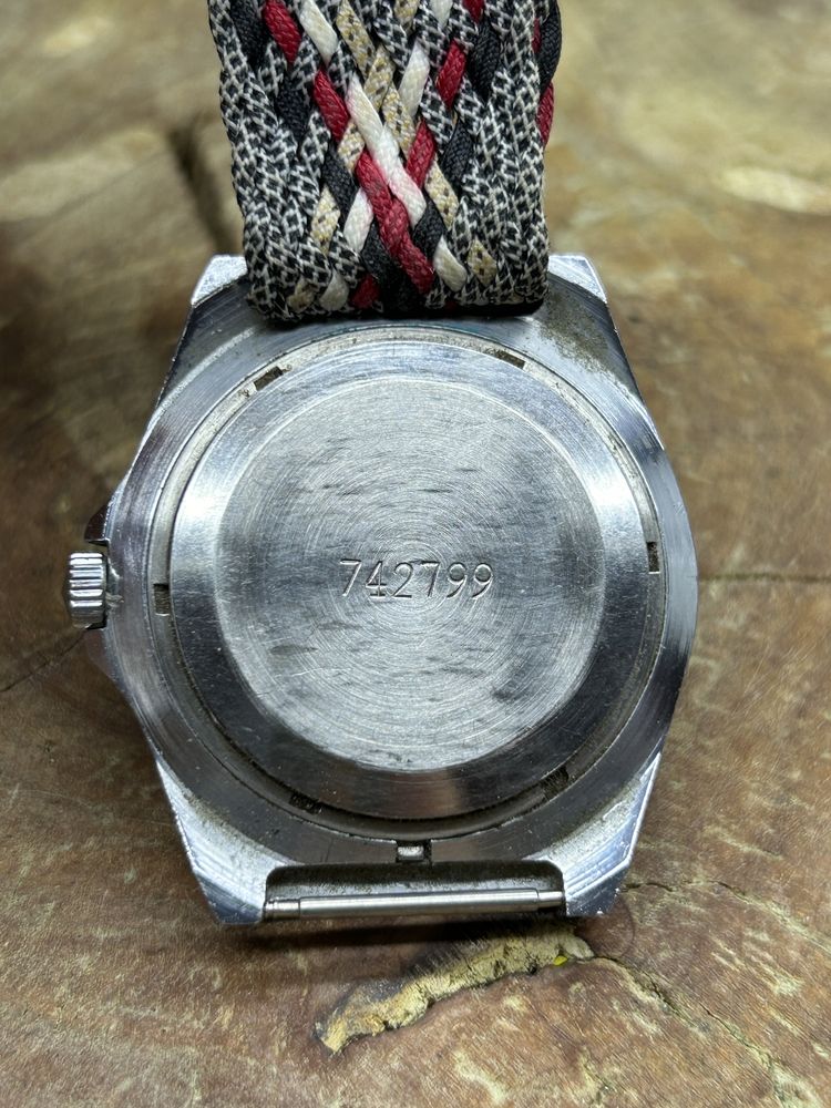 Stary radziecki automatyczny zegarek Poljot