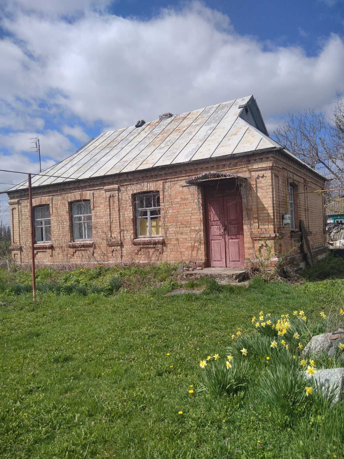 Продам будинок хату с Вишенька Вінницька обл.