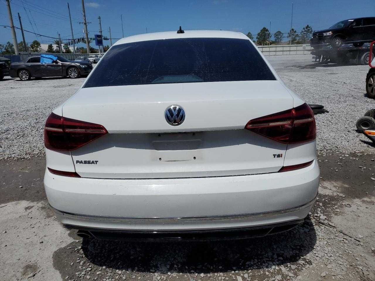 Volkswagen Passat S 2018