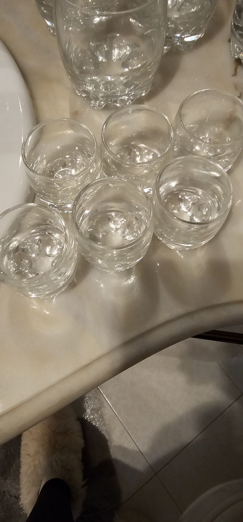Copos em vidro branco (vendo todos por 3 €)