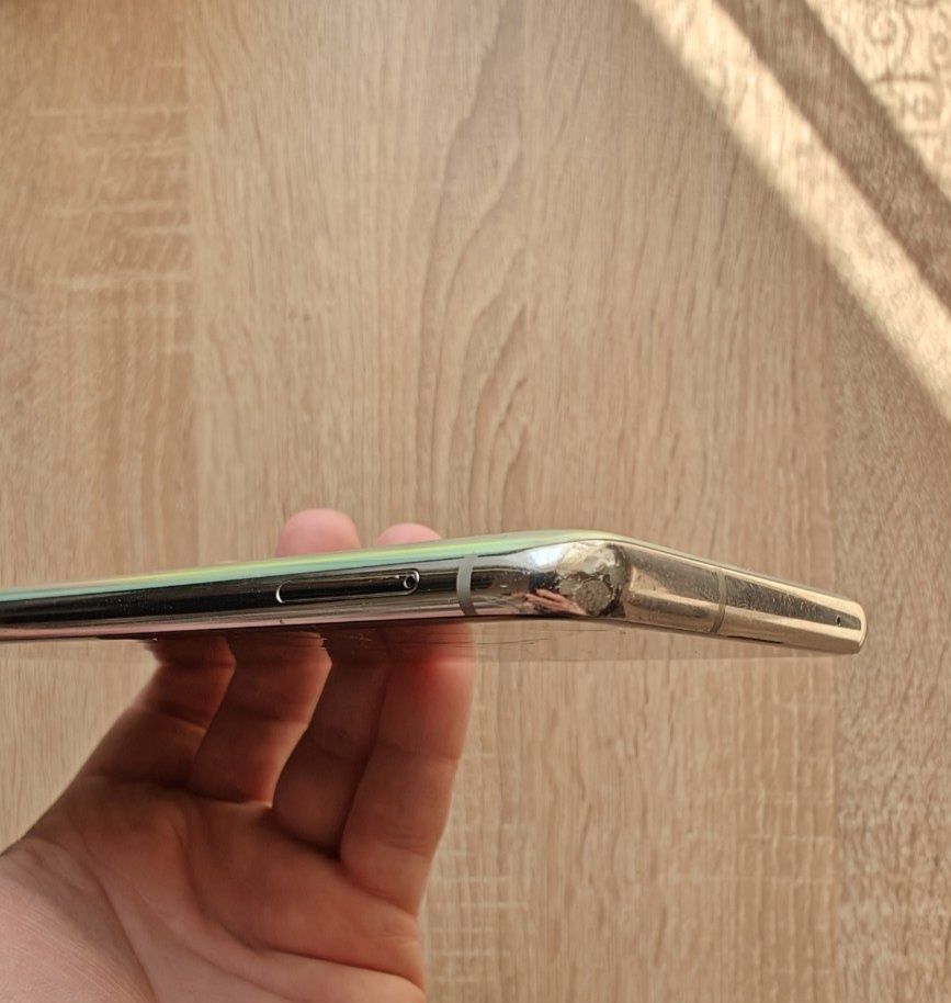 Смартфон Samsung Galaxy Note 10 Lite (N770F) 6/128 GB Silver