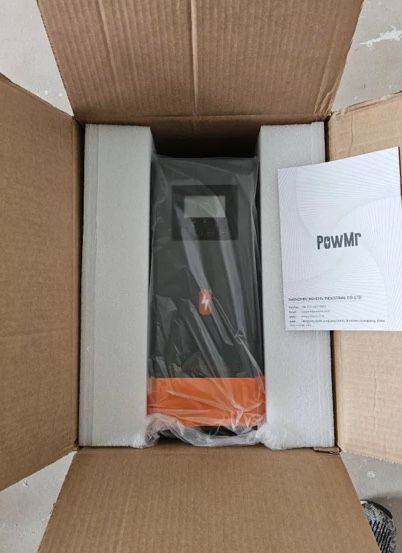Гібридний інвертор PowMr 3000W 24 v