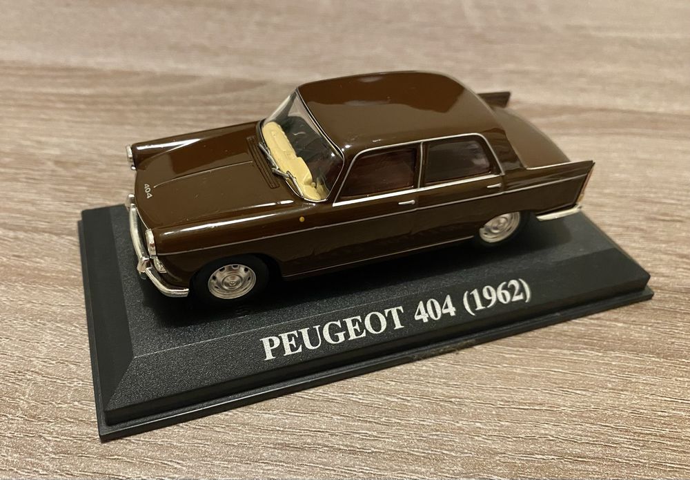 Peugeot 404 - Ano 1962