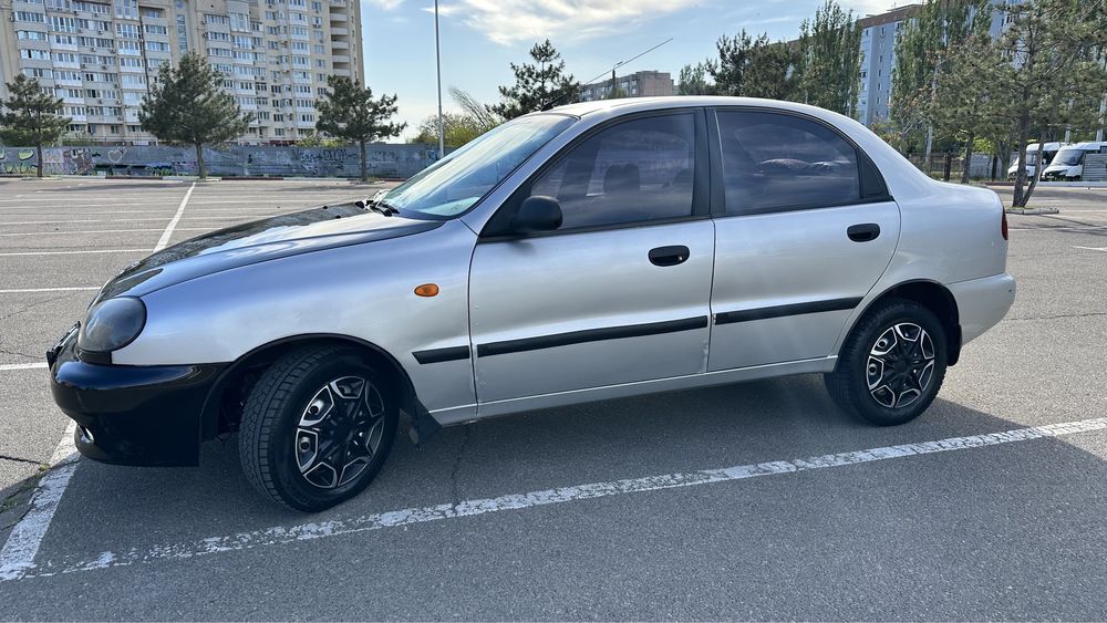 Продаю Daewoo Sens  1.3 бензин