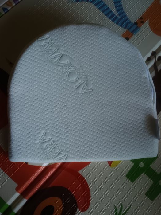 Poduszka dla niemowląt do wózka gondoli BADUM-AV