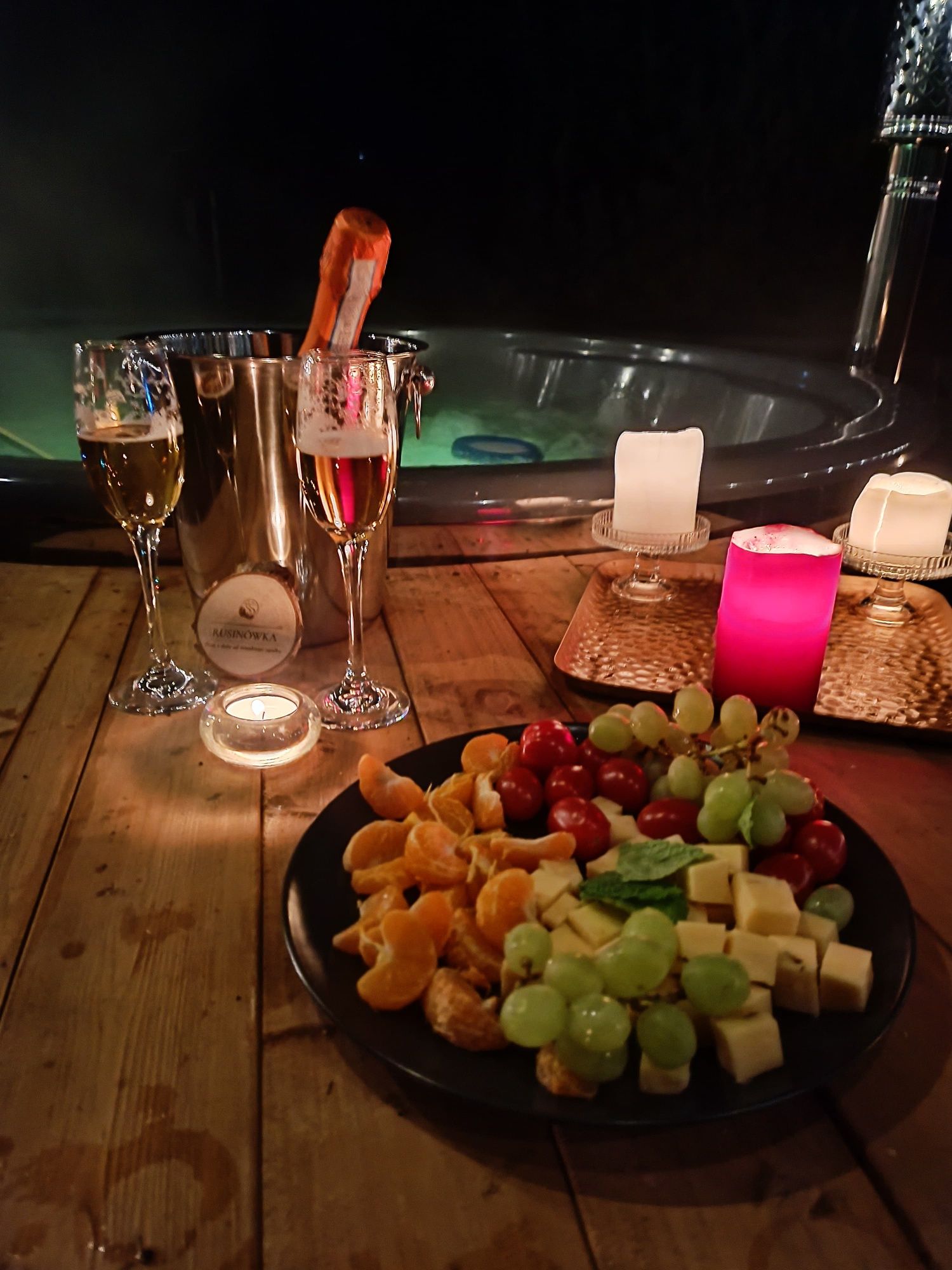 Dom z Jacuzzi zewnętrznym i basenem do wynajęcia w super lokalizacji