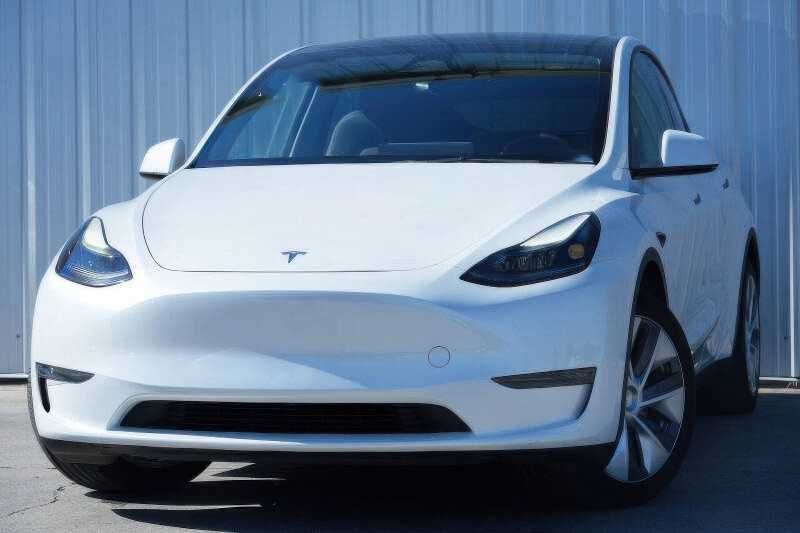 2023 Tesla Model Y Long Range