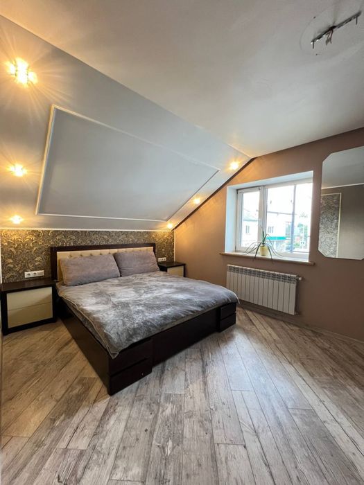 Будинок + діюча стоматологія в 50 км. від Луцька. Готовий бізнес!