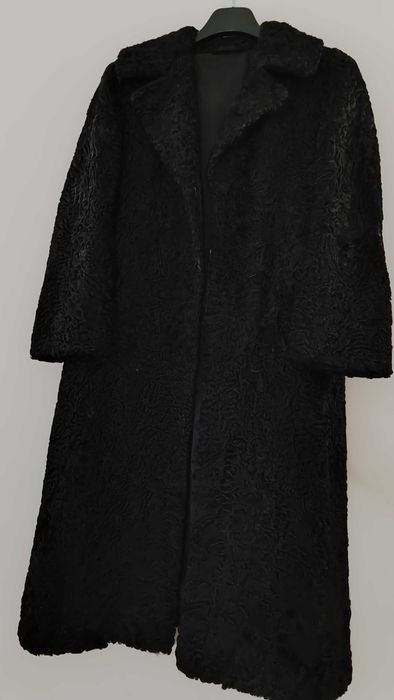 Шуба натуральна каракуль чорна Німеччина