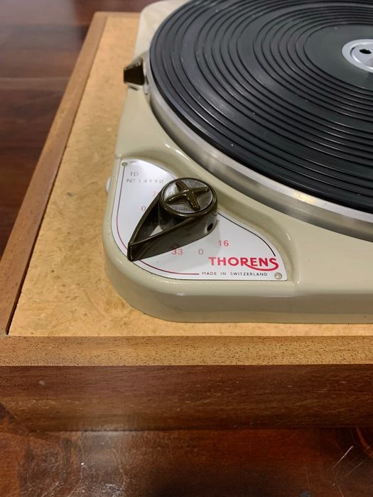 Gira discos Thorens TD 124