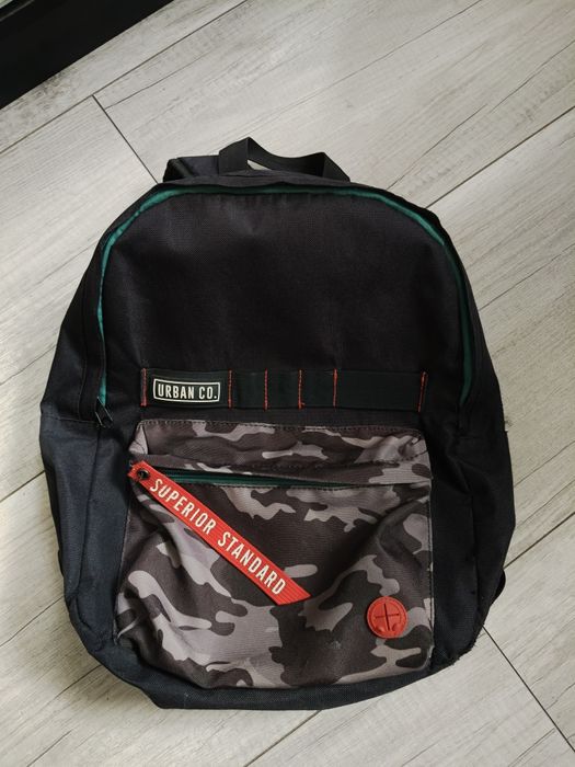 Chłopięca kurtka bomberka 158 Reserved gratis plecak