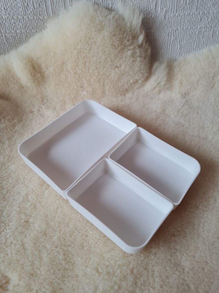 Pojemniki plastikowe organizery białe organizacja