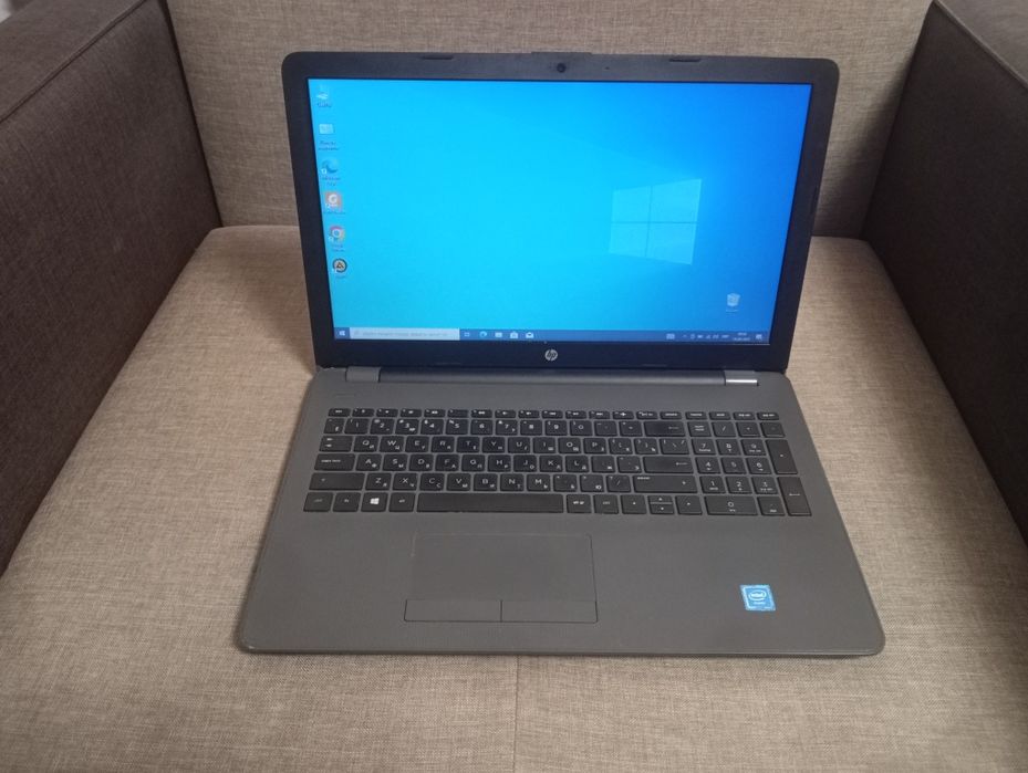 Ноутбук Hp 250 G6,ram 8/ssd 120 gb