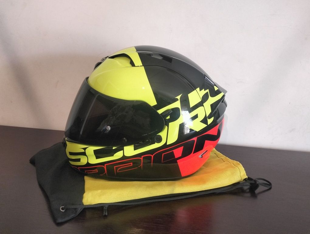 Capacete mota Scorpion exo 1200