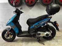 Sprzedam Skuter Piaggio Typhoon 125 4t