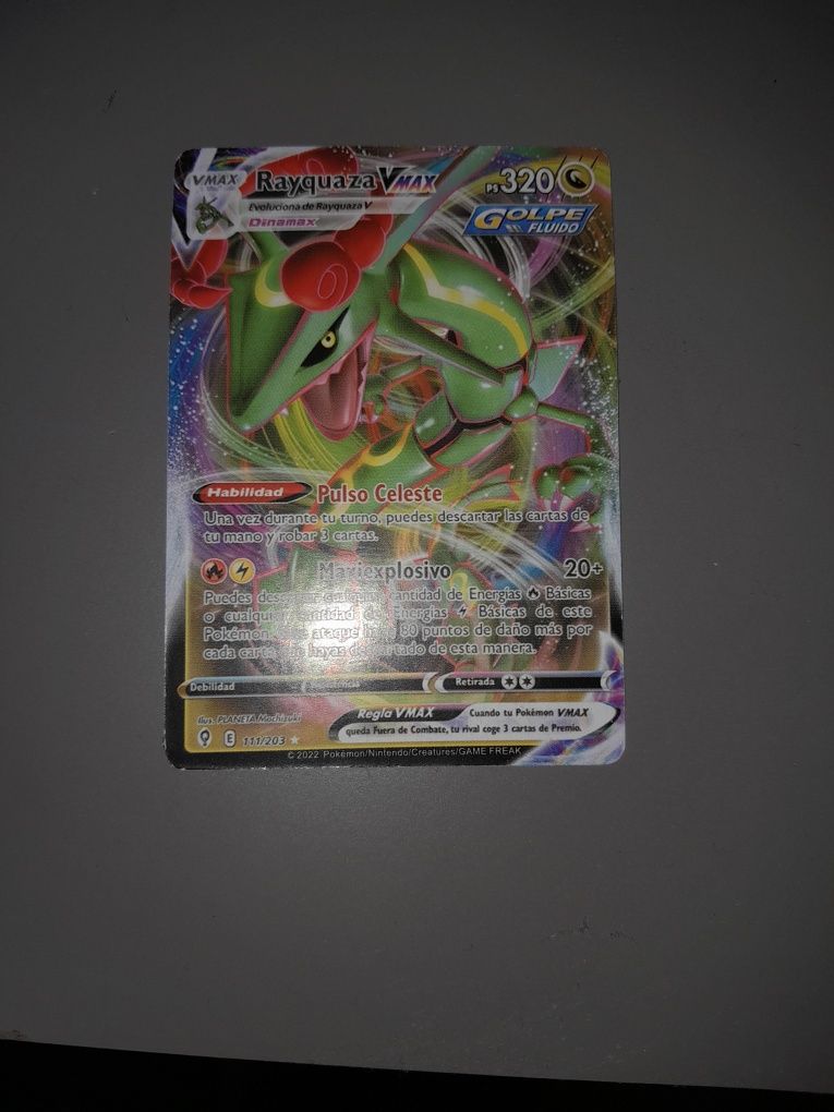 Rayquaza Vmax #111 Carta em bom estado