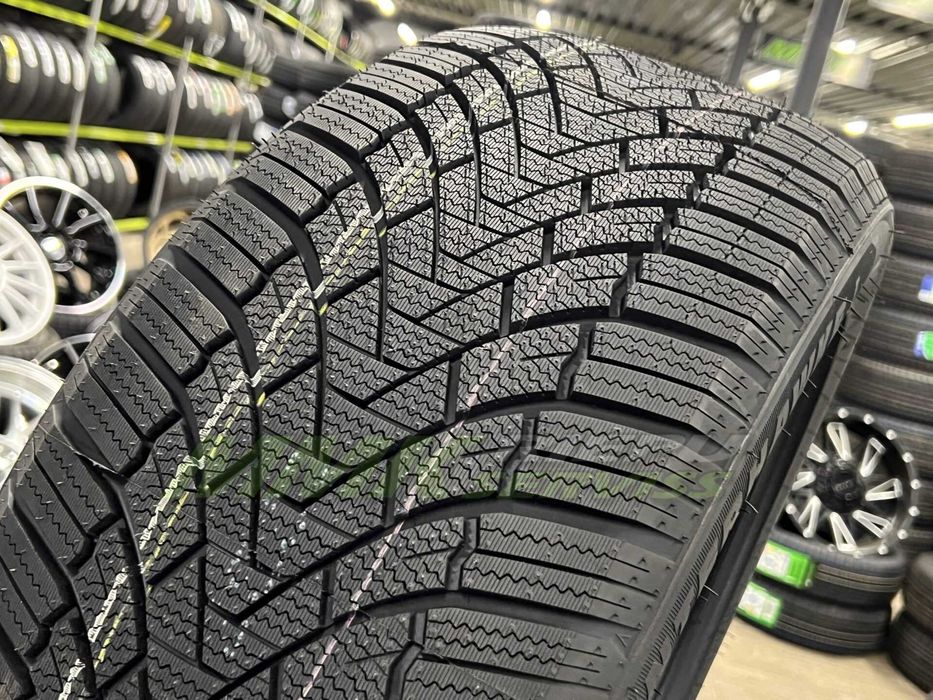 Шини 225/45R18	Roadmarch	WinterXpro 888 | нові зимові 4шт